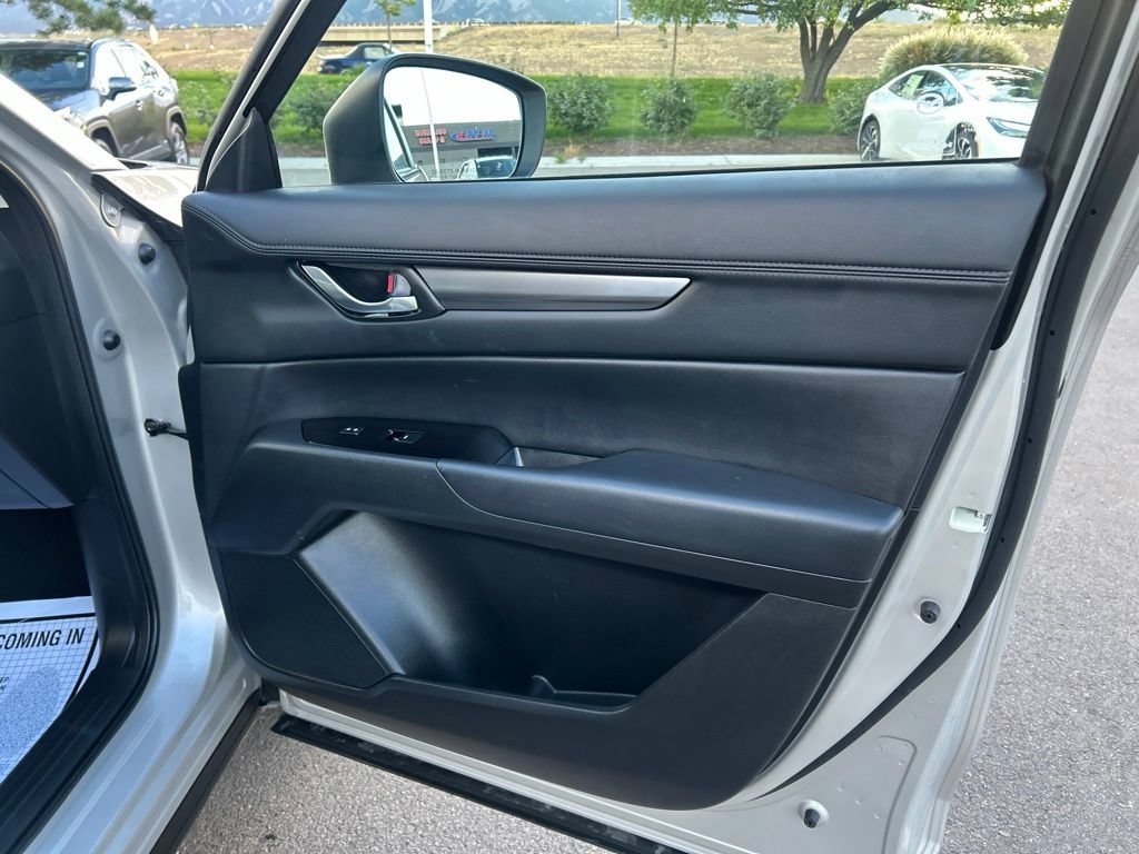 Used 2025 MAZDA CX-5 AWD 2.5 S w/ Select Package image 9