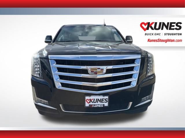 Used 2017 Cadillac Escalade Premium Luxury AWD/4WD image 3