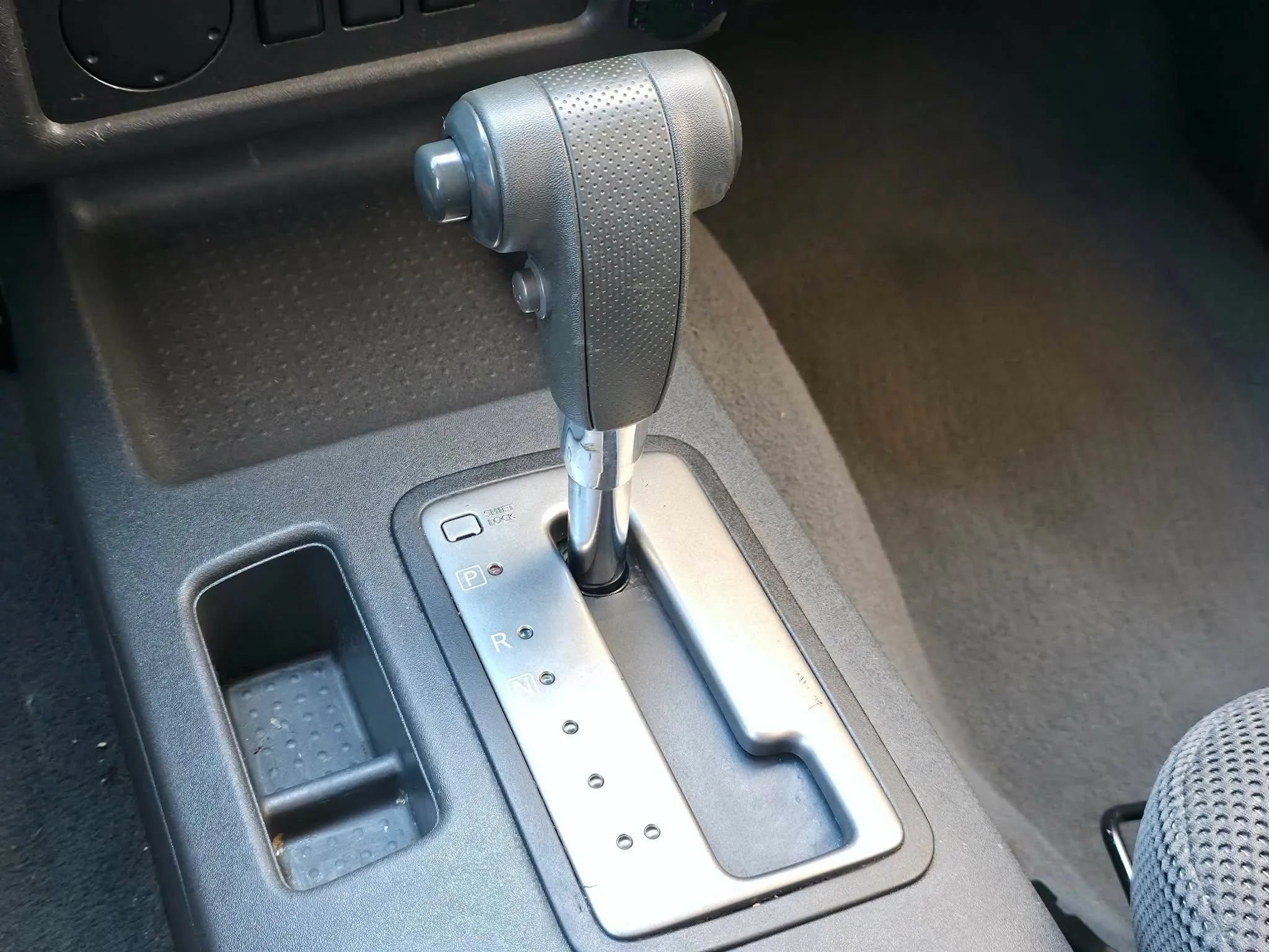Used 2007 Nissan Xterra S w/ Side & Curtain Airbag Pkg RWD image 25