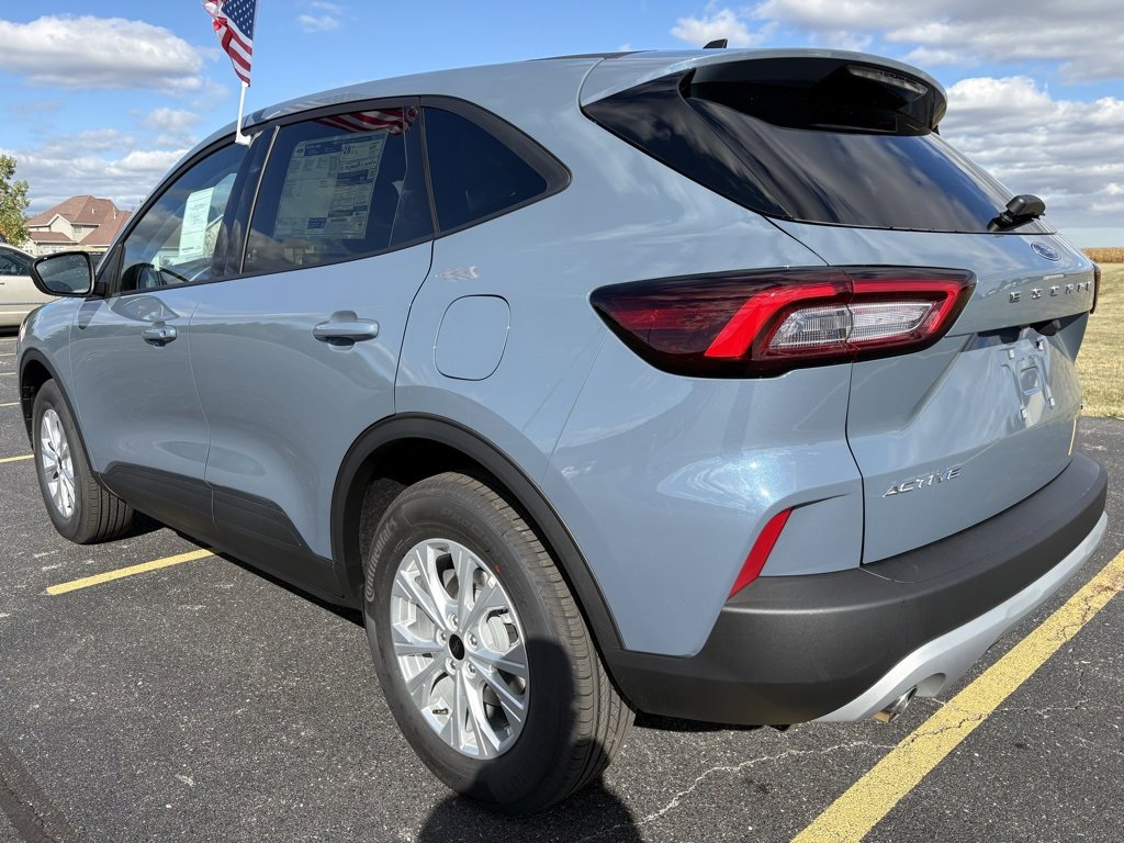 New 2026 Ford Escape Active image 8