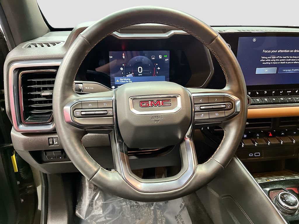Used 2023 GMC Canyon AT4 w/ AT4 Premium Package AWD/4WD image 11