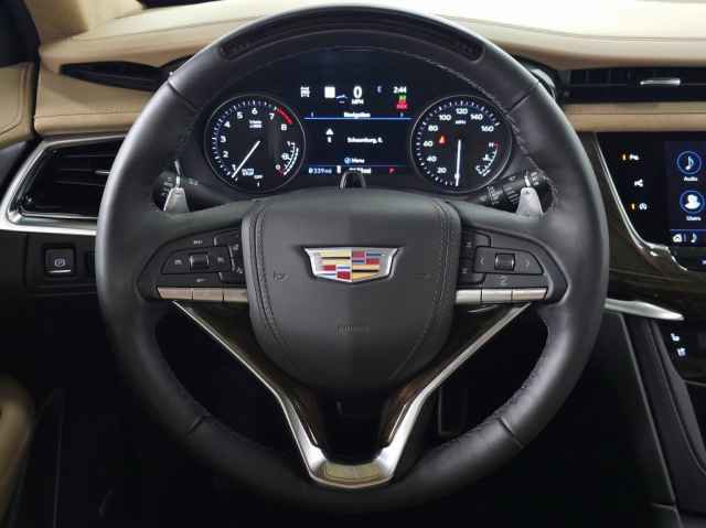 Certified 2025 Cadillac XT6 Sport w/ Platinum Package image 26