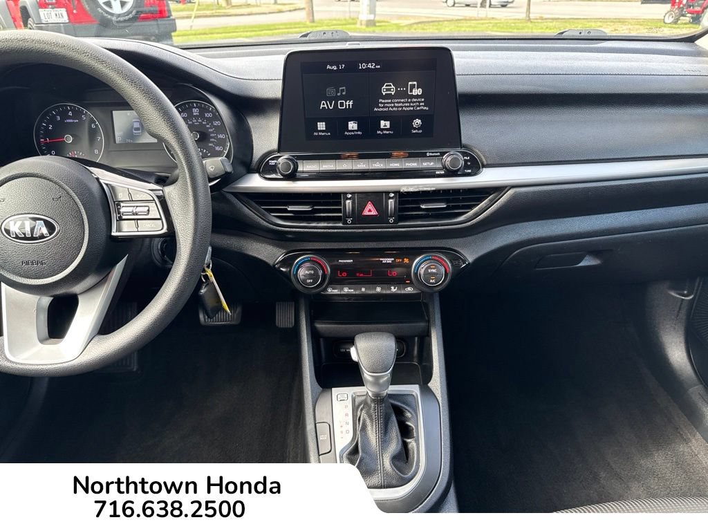 Used 2019 Kia Forte LXS FWD image 13