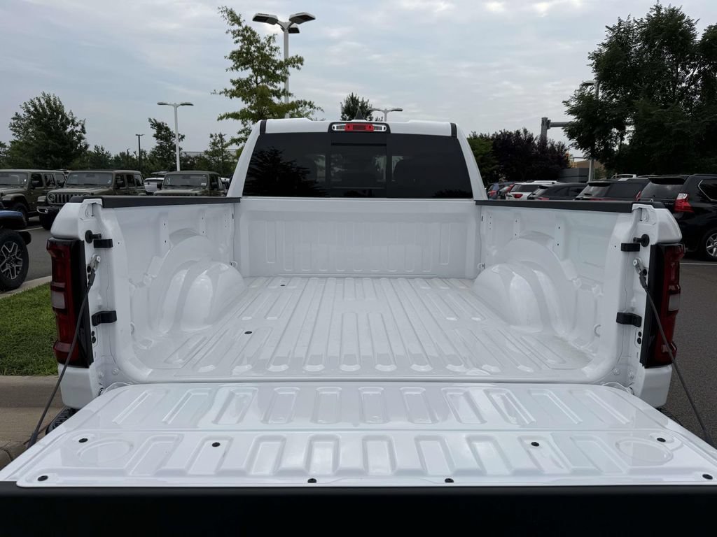 New 2026 RAM 1500 Tradesman AWD/4WD image 33