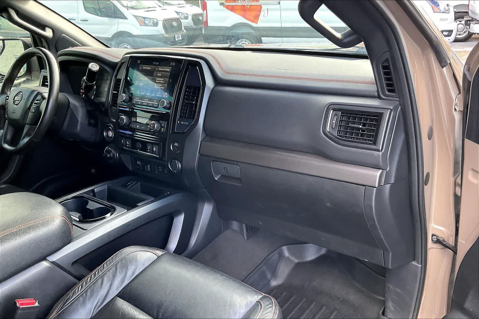 Used 2021 Nissan Titan PRO-4X w/ Pro-4x Convenience Package AWD/4WD image 23