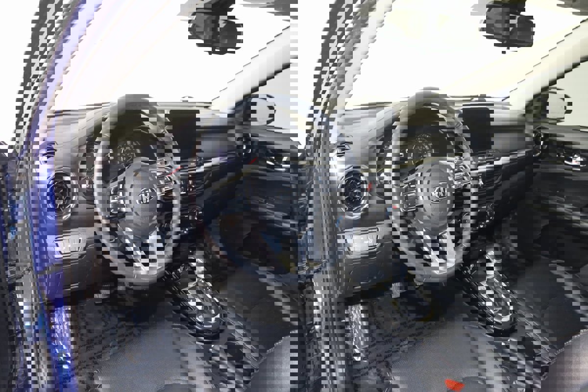 Used 2021 Kia Forte EX image 26