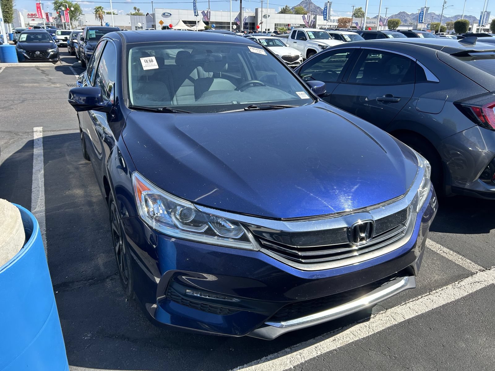 Used 2017 Honda Accord EX image 4