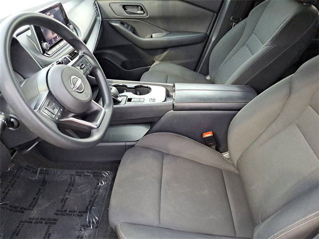 Used 2024 Nissan Rogue S image 22