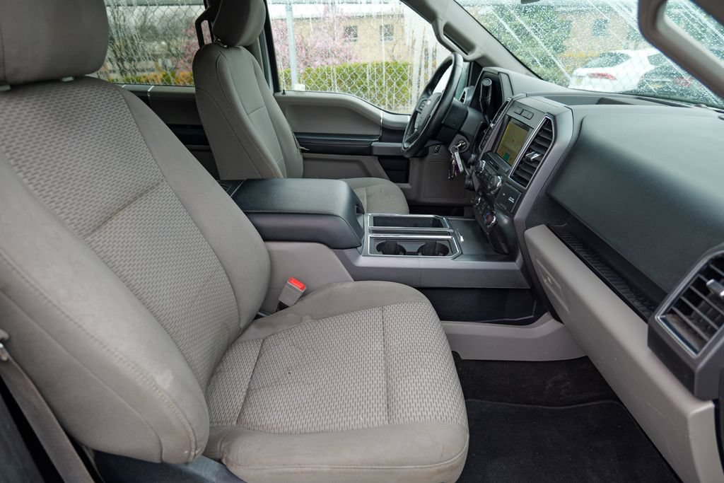 Used 2019 Ford F150 XLT w/ Equipment Group 302A Luxury AWD/4WD image 36