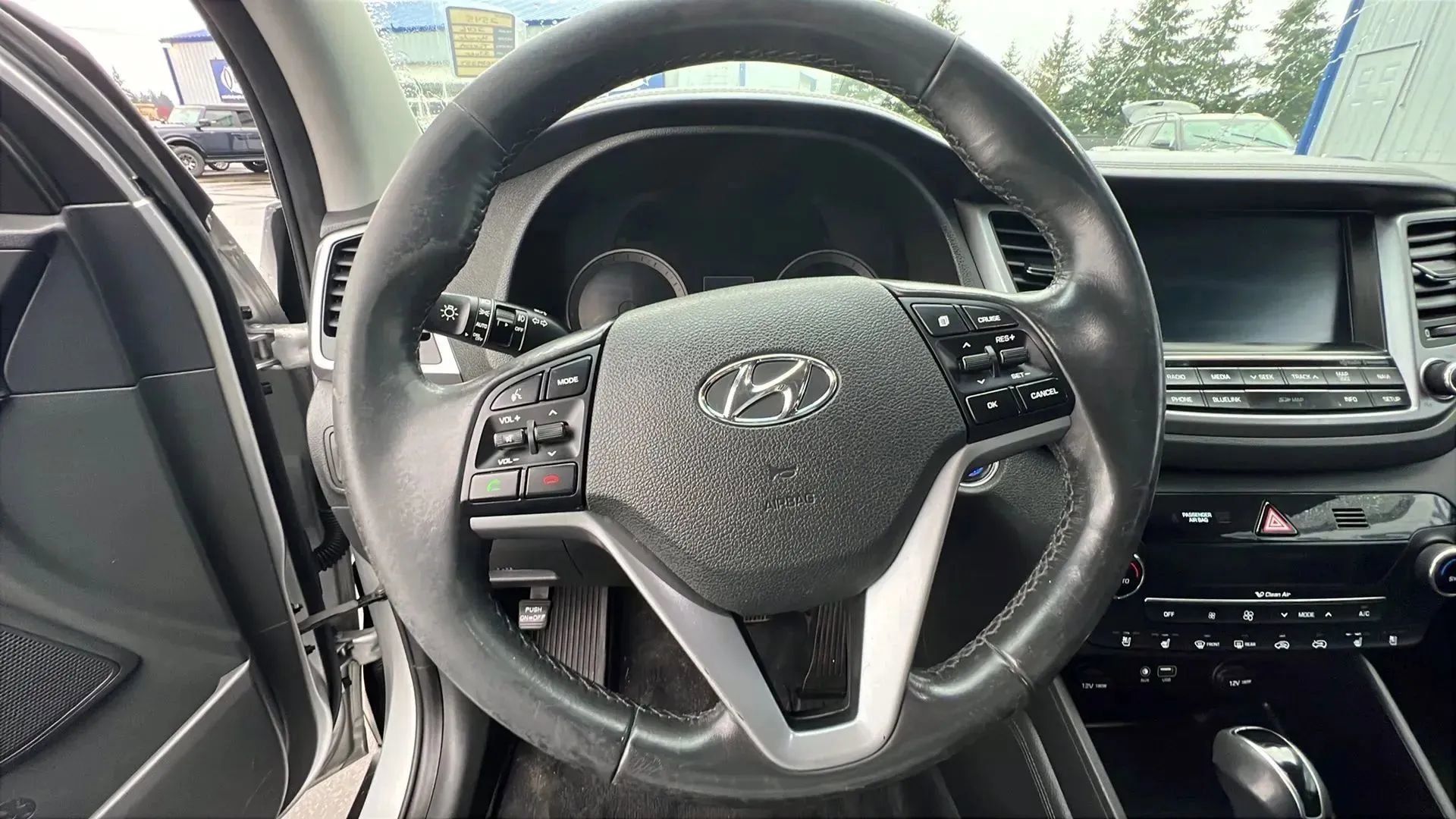 Used 2016 Hyundai Tucson Limited w/ Option Group 03 image 18