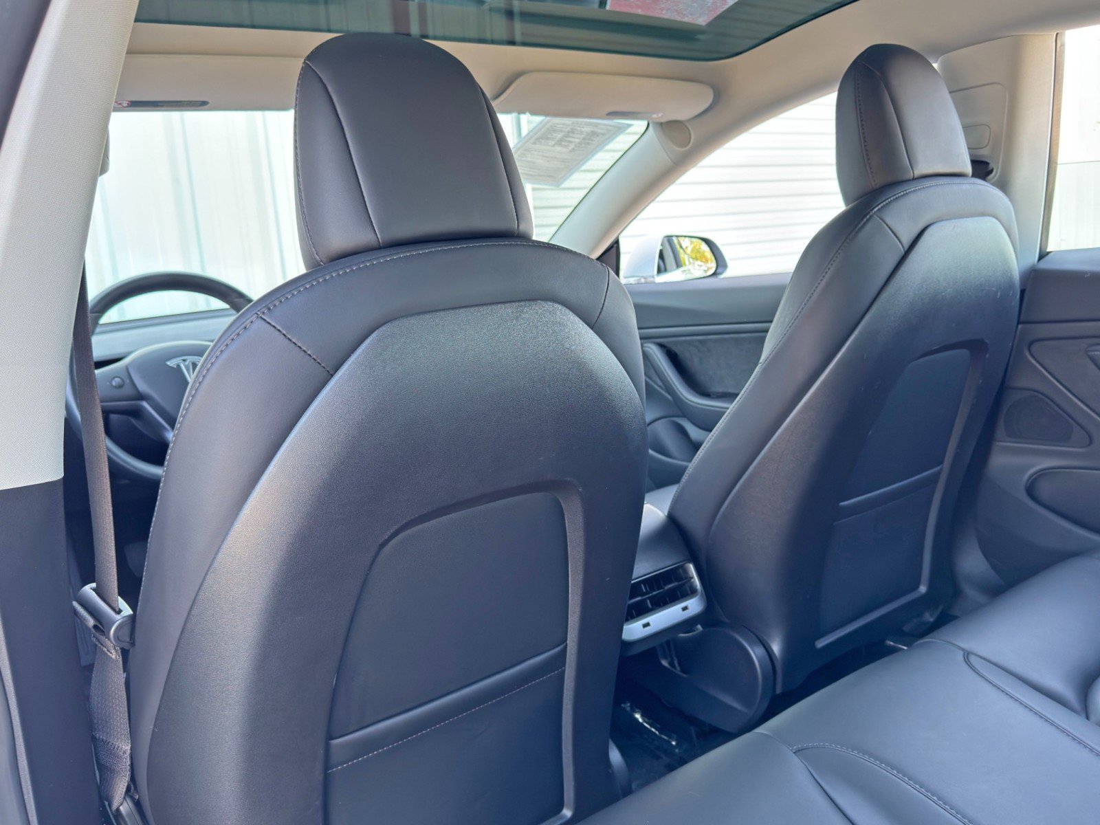 Used 2018 Tesla Model 3 Long Range image 35