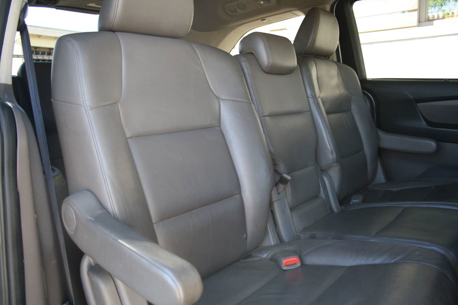 Used 2012 Honda Odyssey EX-L image 11