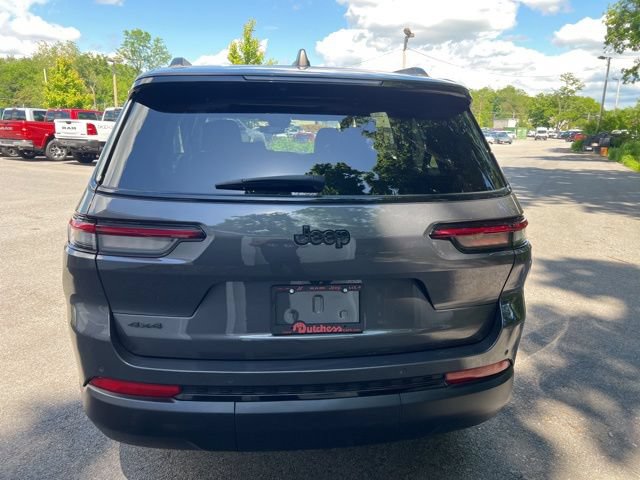 Used 2024 Jeep Grand Cherokee L Altitude AWD/4WD image 4