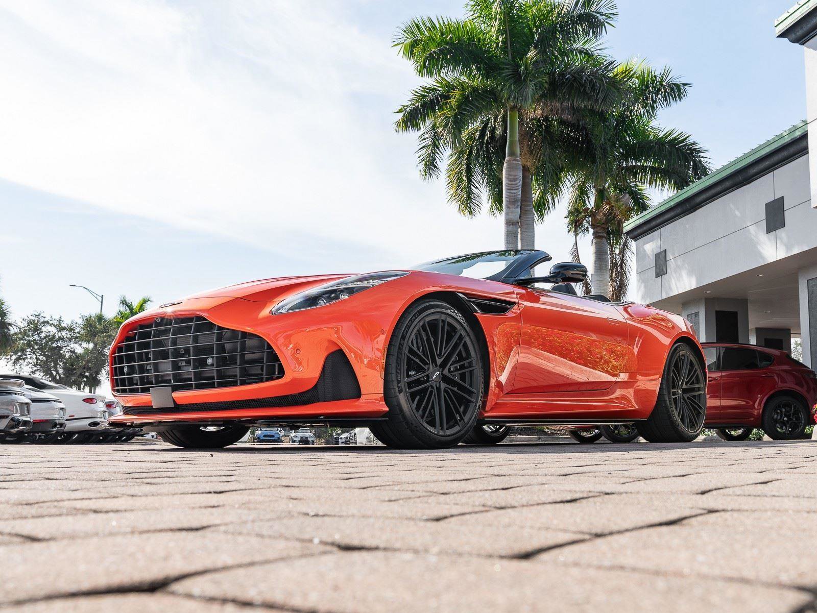 Used 2024 Aston Martin DB12 Convertible RWD image 29