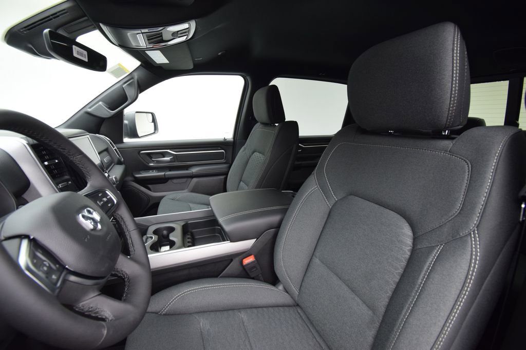 New 2026 RAM 1500 Big Horn w/ Night Edition image 34