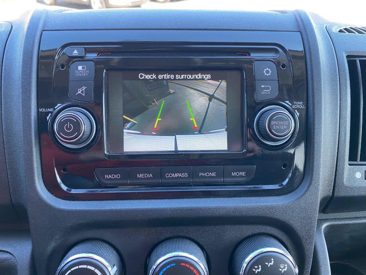 Used 2015 RAM ProMaster 2500 w/ Mopar Trailer Tow Group FWD image 15