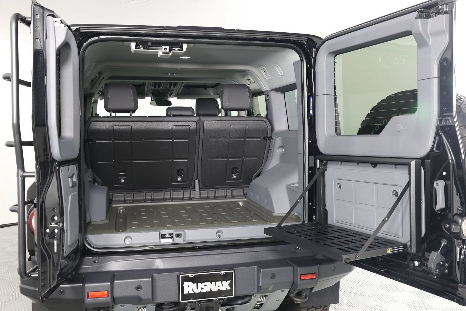 Used 2025 INEOS Grenadier AWD/4WD image 21