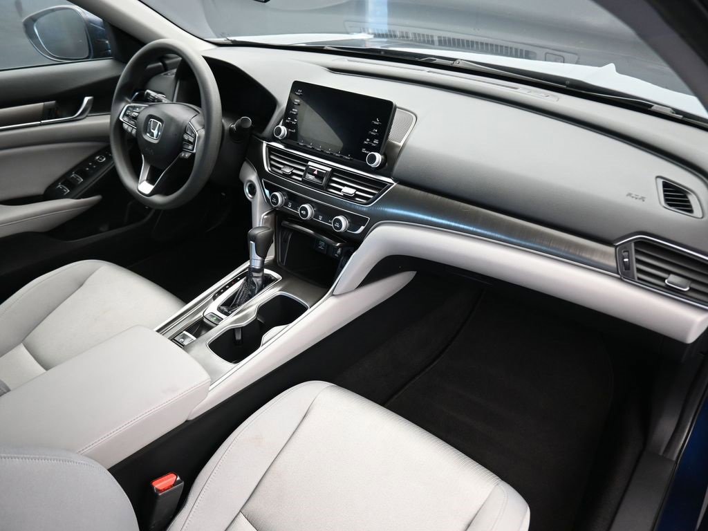 Used 2018 Honda Accord LX image 42