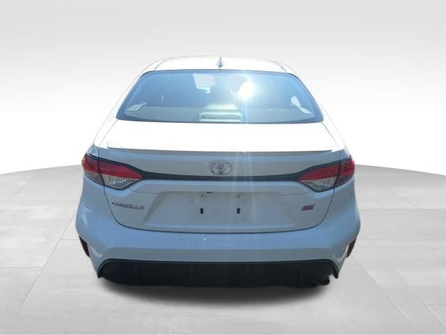 Used 2025 Toyota Corolla SE FWD image 5