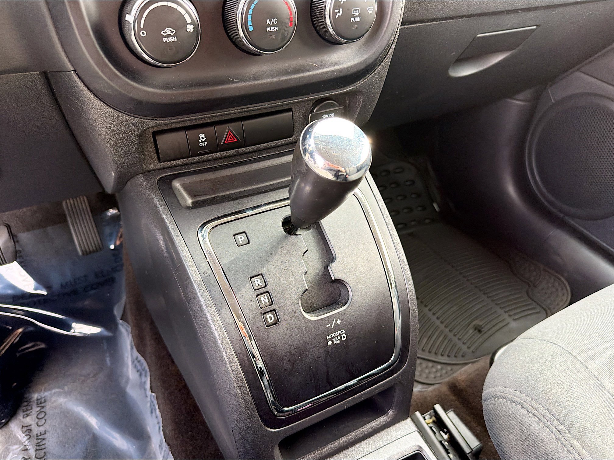 Used 2014 Jeep Compass Sport w/ Power Value Group image 10