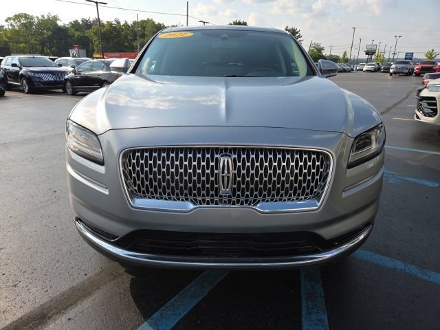 Used 2021 Lincoln Nautilus Reserve FWD image 2