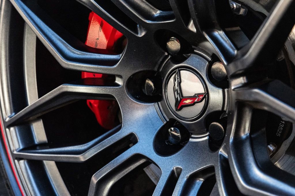 Used 2025 Chevrolet Corvette Z06 w/ Battery Protection Package image 34