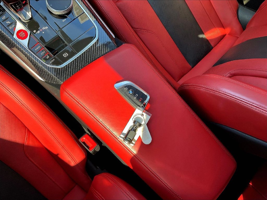 Used 2025 BMW M3 Competition w/ M Carbon Exterior Package RWD image 34