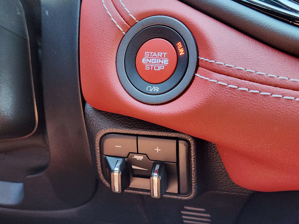 Used 2024 Dodge Durango SRT Hellcat AWD/4WD image 38