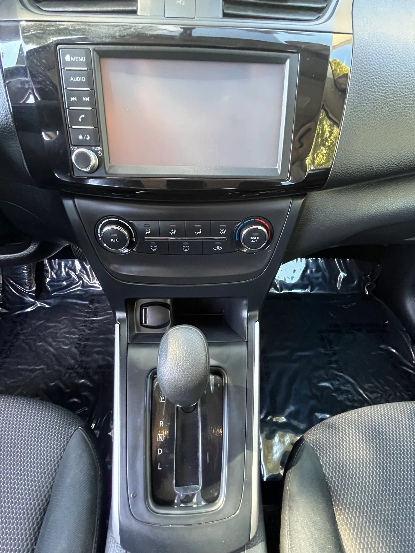 Used 2019 Nissan Sentra S FWD image 15