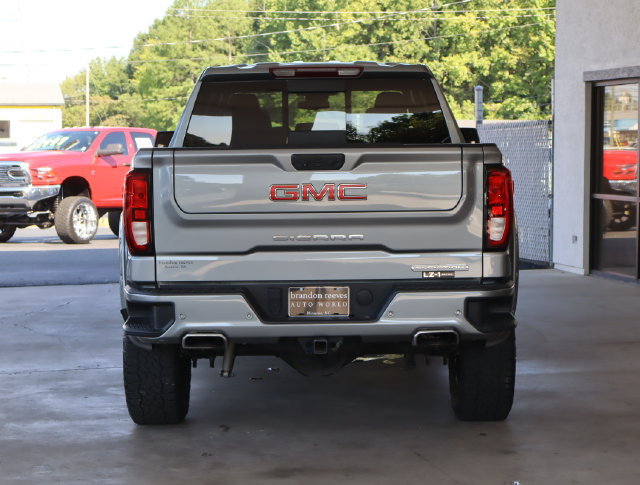 Used 2023 GMC Sierra 1500 Elevation w/ Preferred Package AWD/4WD image 4