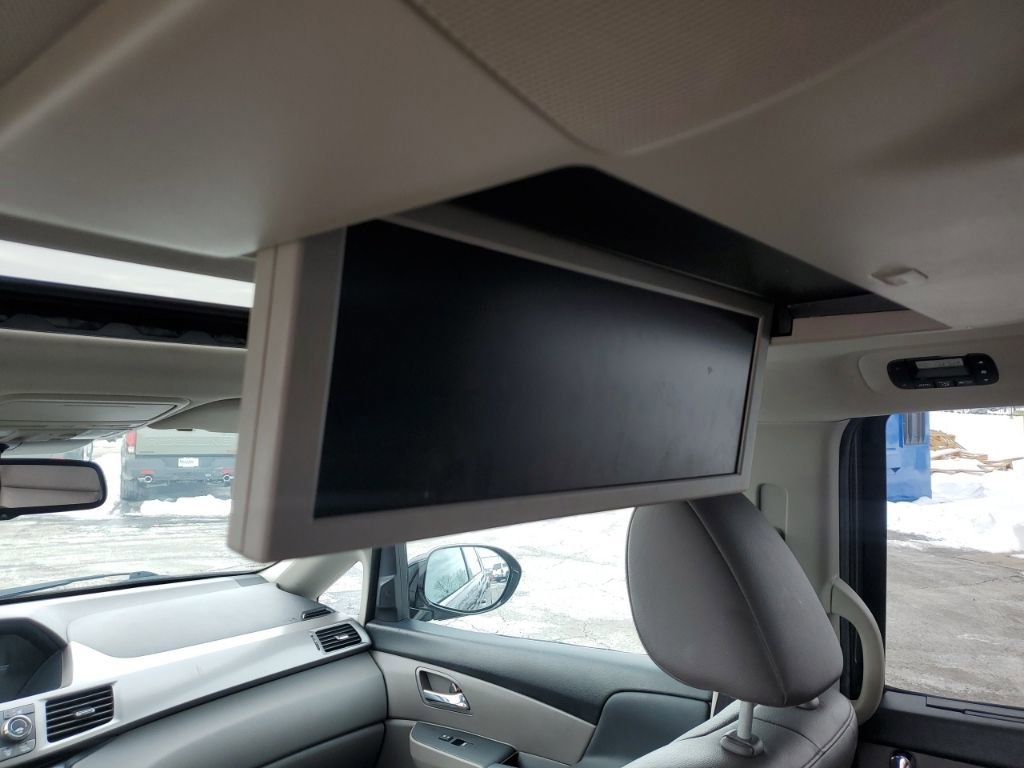 Used 2016 Honda Odyssey Touring Elite image 35