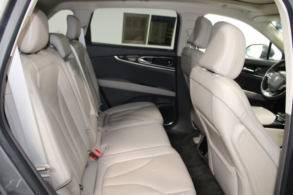 Used 2023 Lincoln Nautilus Reserve w/ Equipment Group 201A AWD/4WD image 31