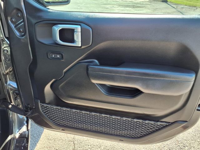 Used 2025 Jeep Wrangler Sport S image 84