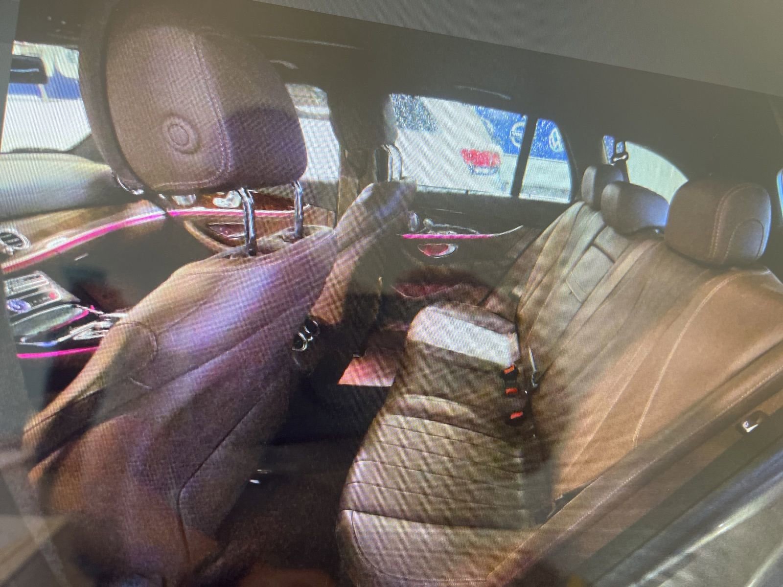 Used 2017 Mercedes-Benz E 400 4MATIC Wagon image 6