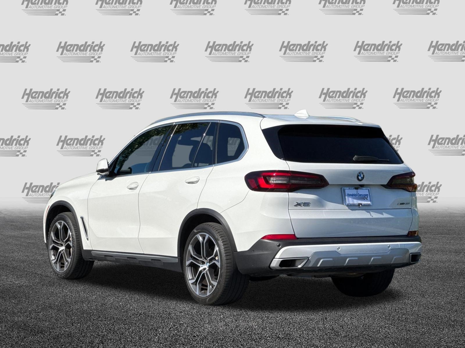 Used 2023 BMW X5 xDrive40i w/ Climate Comfort Package AWD/4WD image 41