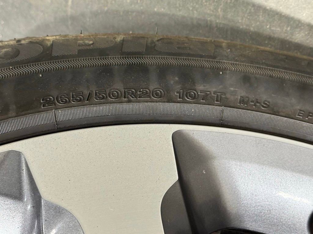 Used 2023 Jeep Grand Cherokee L Limited w/ Luxury Tech Group II image 48