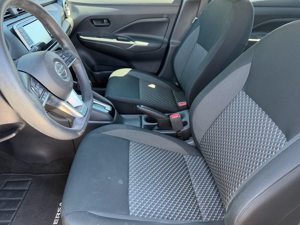 Used 2020 Nissan Versa S FWD image 10