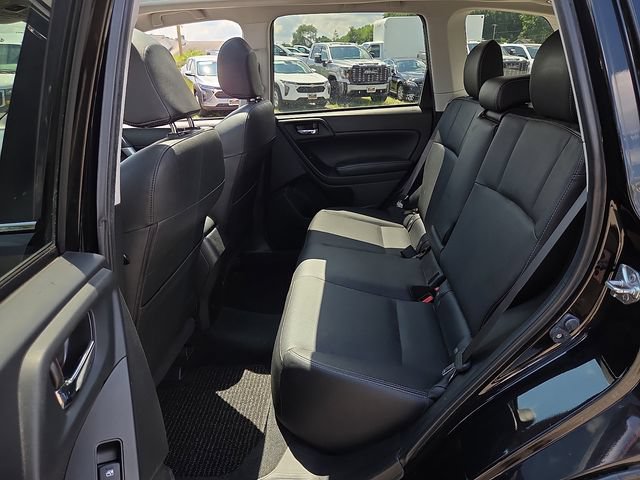 Used 2015 Subaru Forester 2.5i Limited AWD/4WD image 13