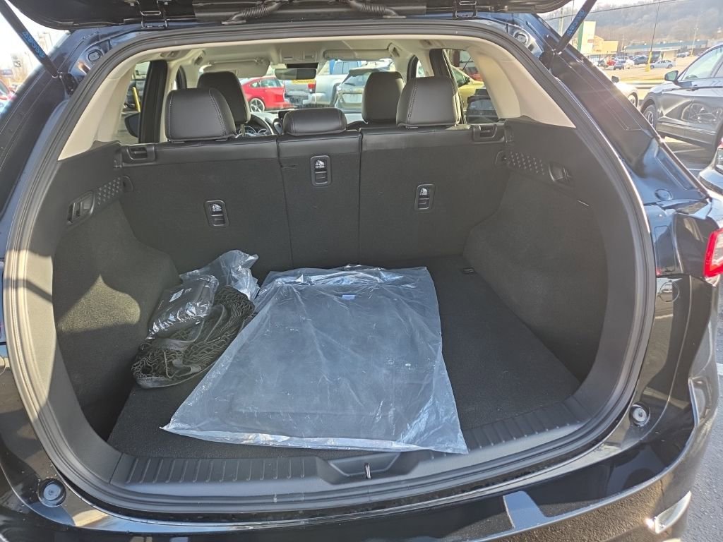 Used 2025 MAZDA CX-5 AWD 2.5 S w/ Select Package image 17