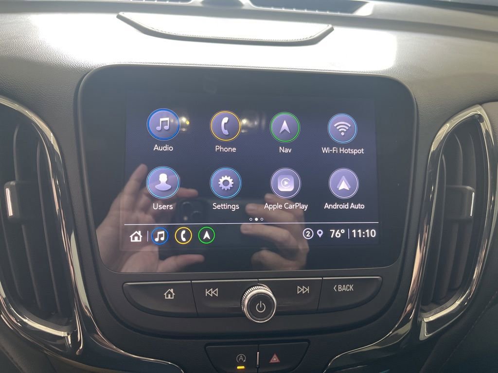 Used 2022 Chevrolet Equinox RS w/ RS Leather Package FWD image 21