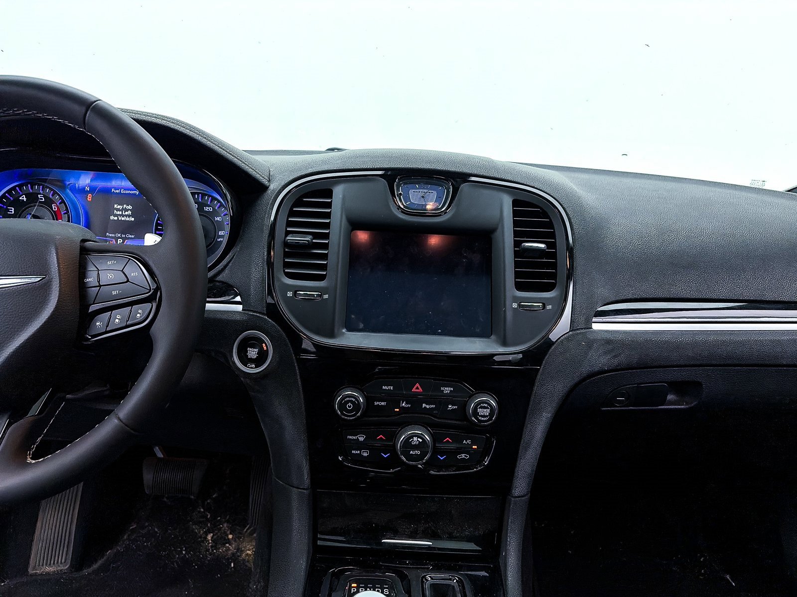 Used 2022 Chrysler 300 S w/ Safetytec Plus Group image 9