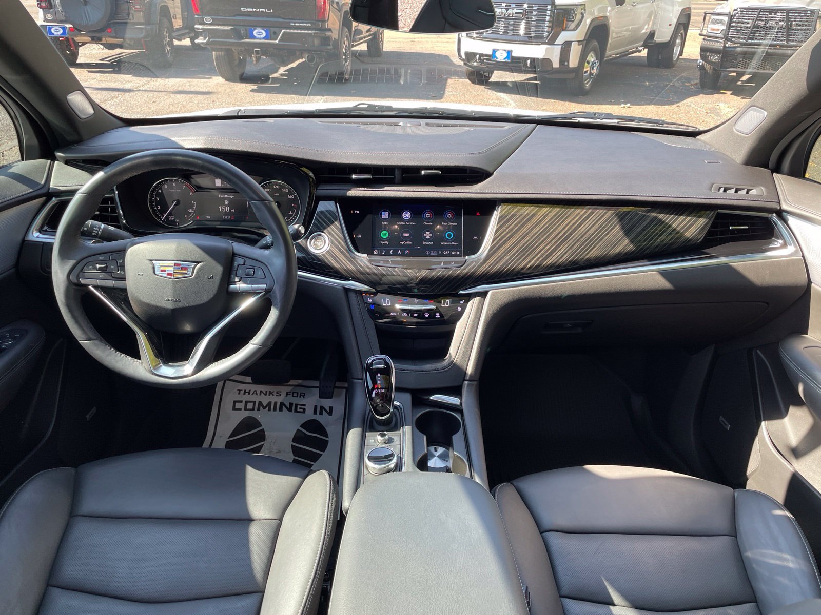 Used 2024 Cadillac XT6 Premium Luxury FWD image 29