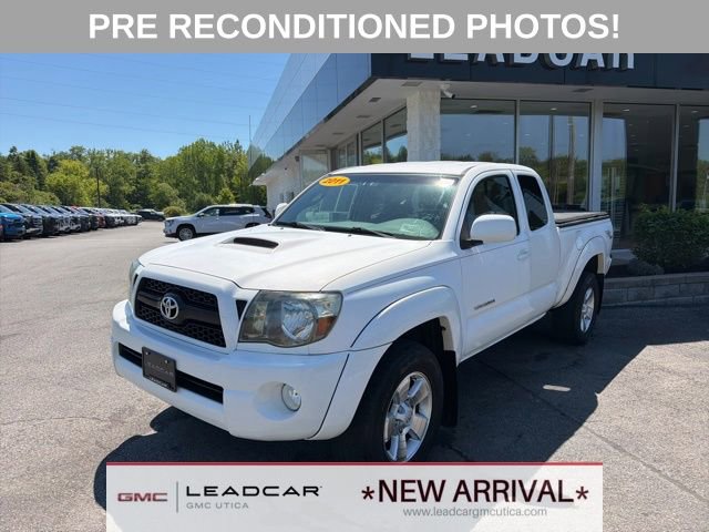 Used 2011 Toyota Tacoma 4x4 Access Cab V6 w/ TRD Sport Pkg