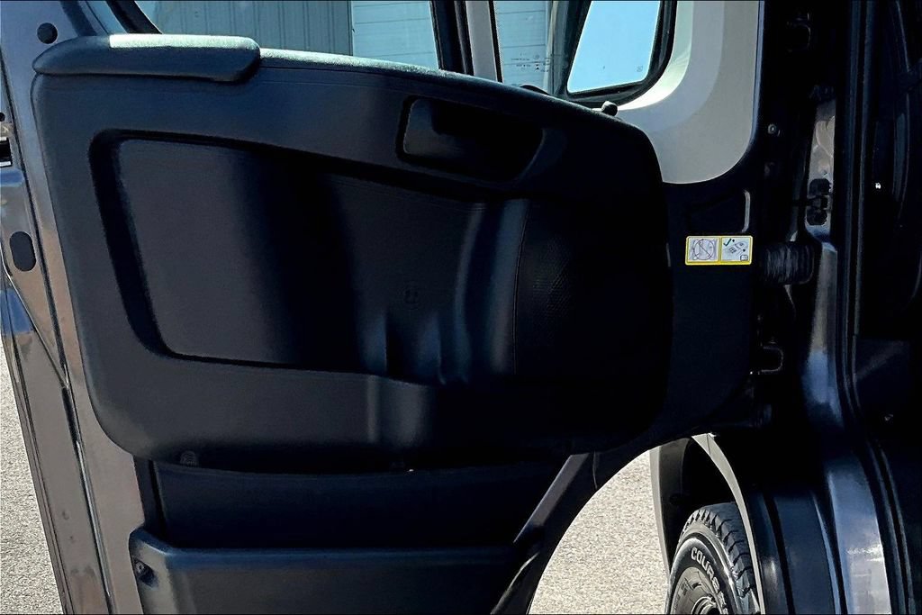 Used 2022 RAM ProMaster 1500 w/ Driver Convenience Group FWD image 18