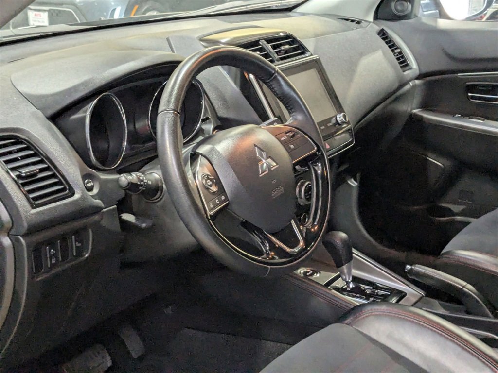 Used 2024 Mitsubishi Outlander Sport SE image 14