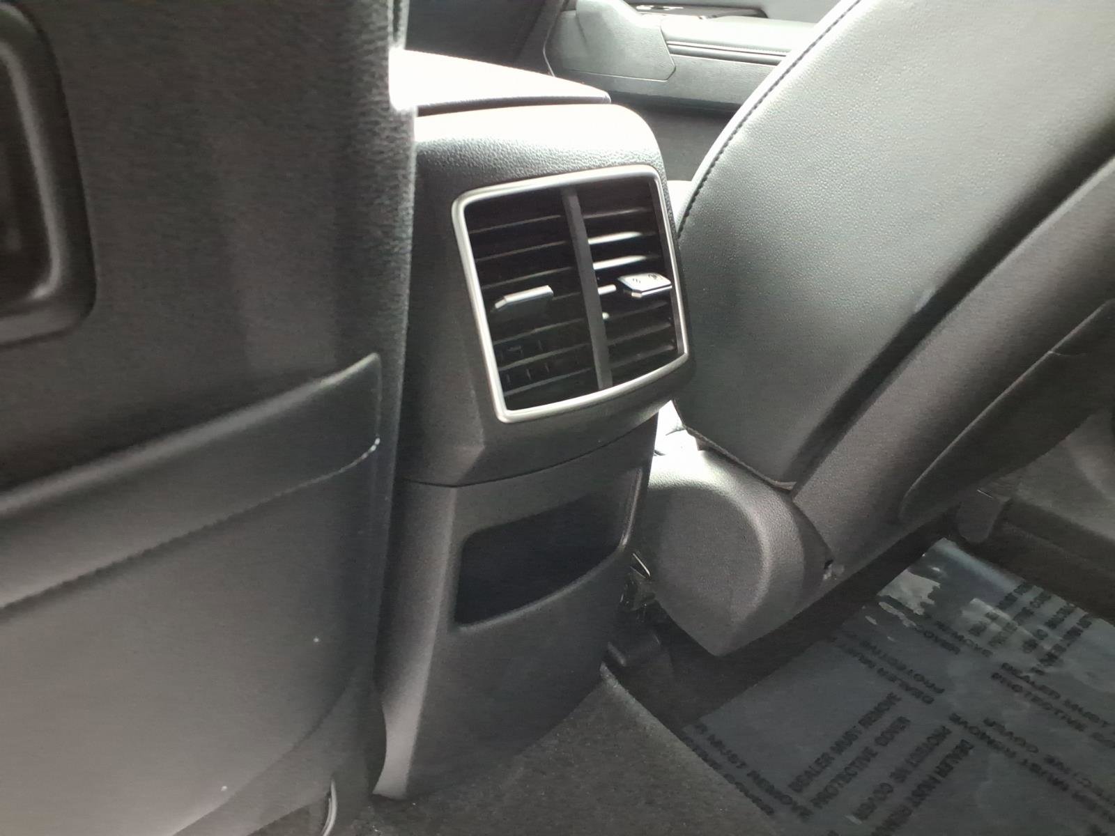 Used 2023 Kia Sportage X-Line image 6