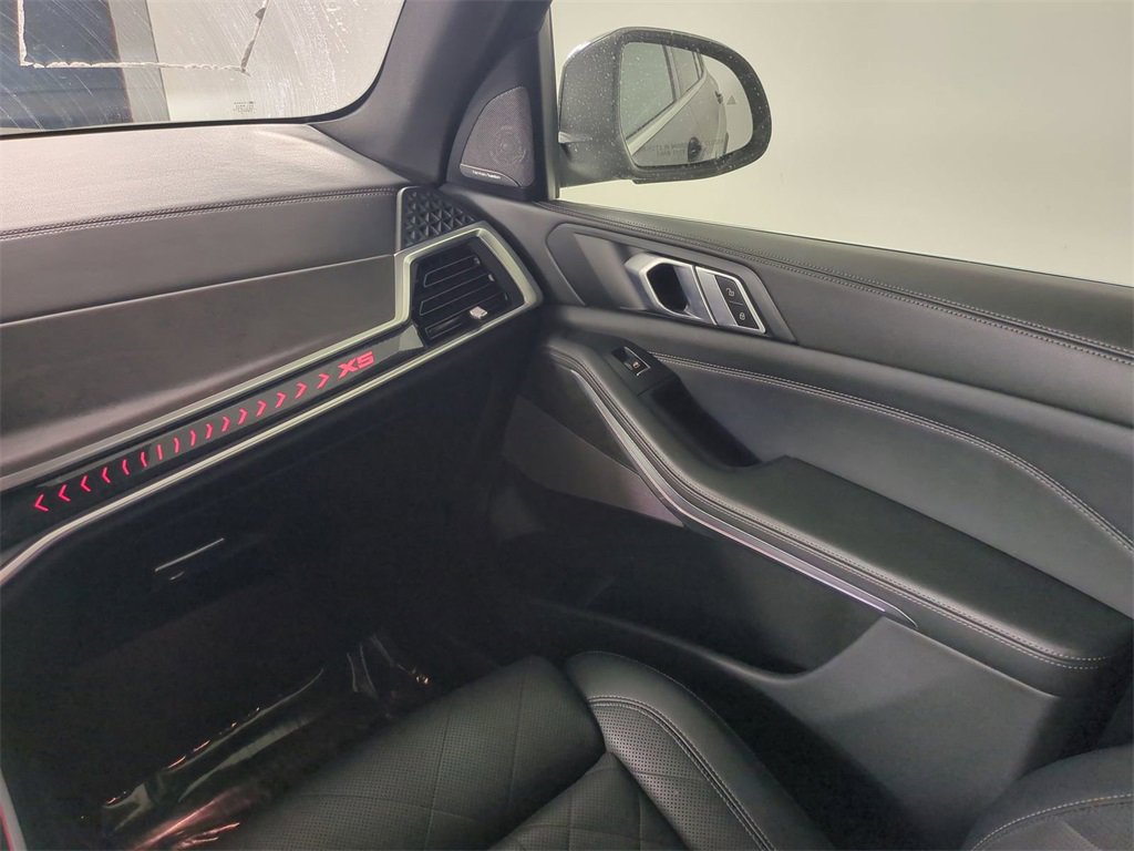 Used 2025 BMW X5 sDrive40i image 18