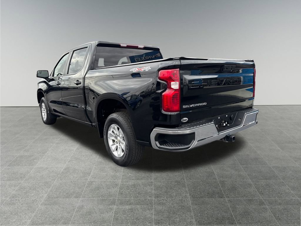 Used 2023 Chevrolet Silverado 1500 LT image 3