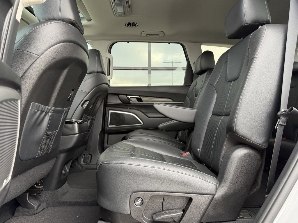 Used 2022 Kia Telluride EX w/ EX Premium Package image 23