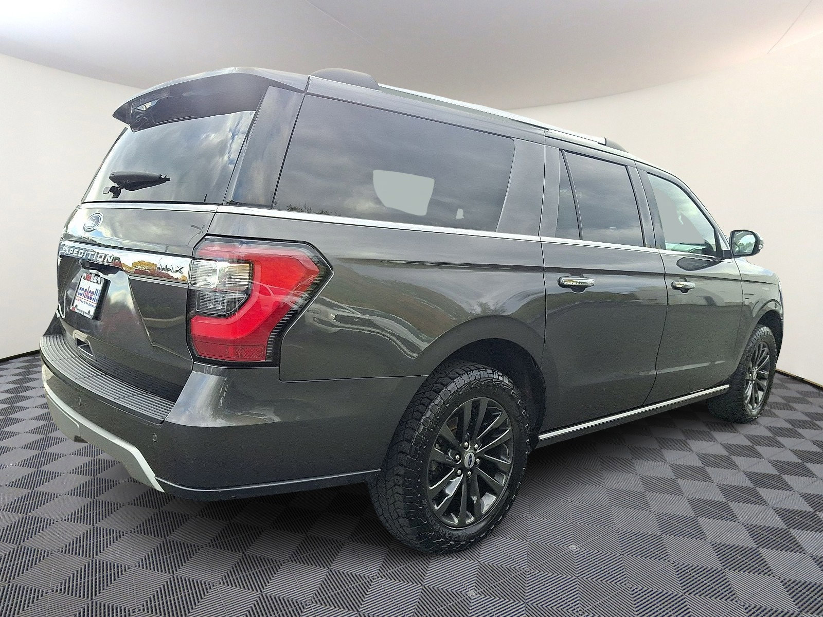 Used 2019 Ford Expedition Max Limited image 6
